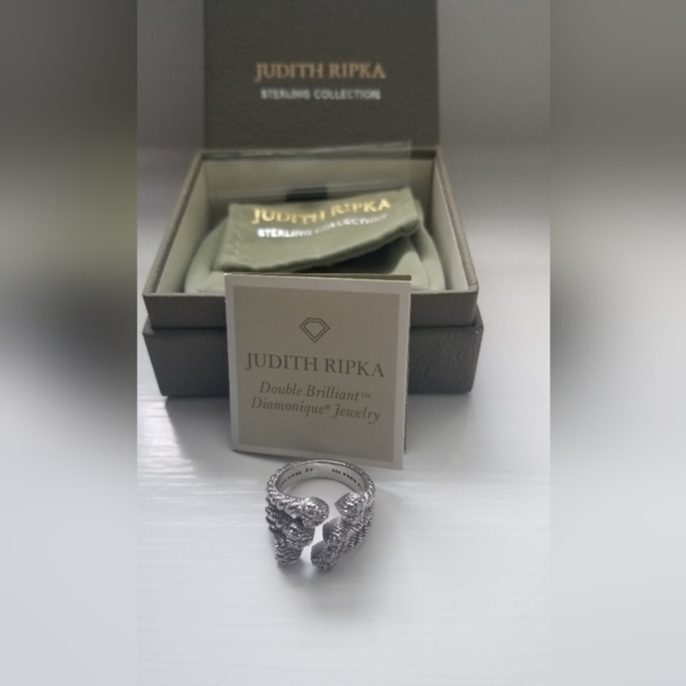 Judith Ripka sterling silver ring - Picture 3 of 8